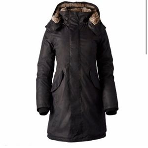 [NWOT] Aritzia Babaton Oskar Parka